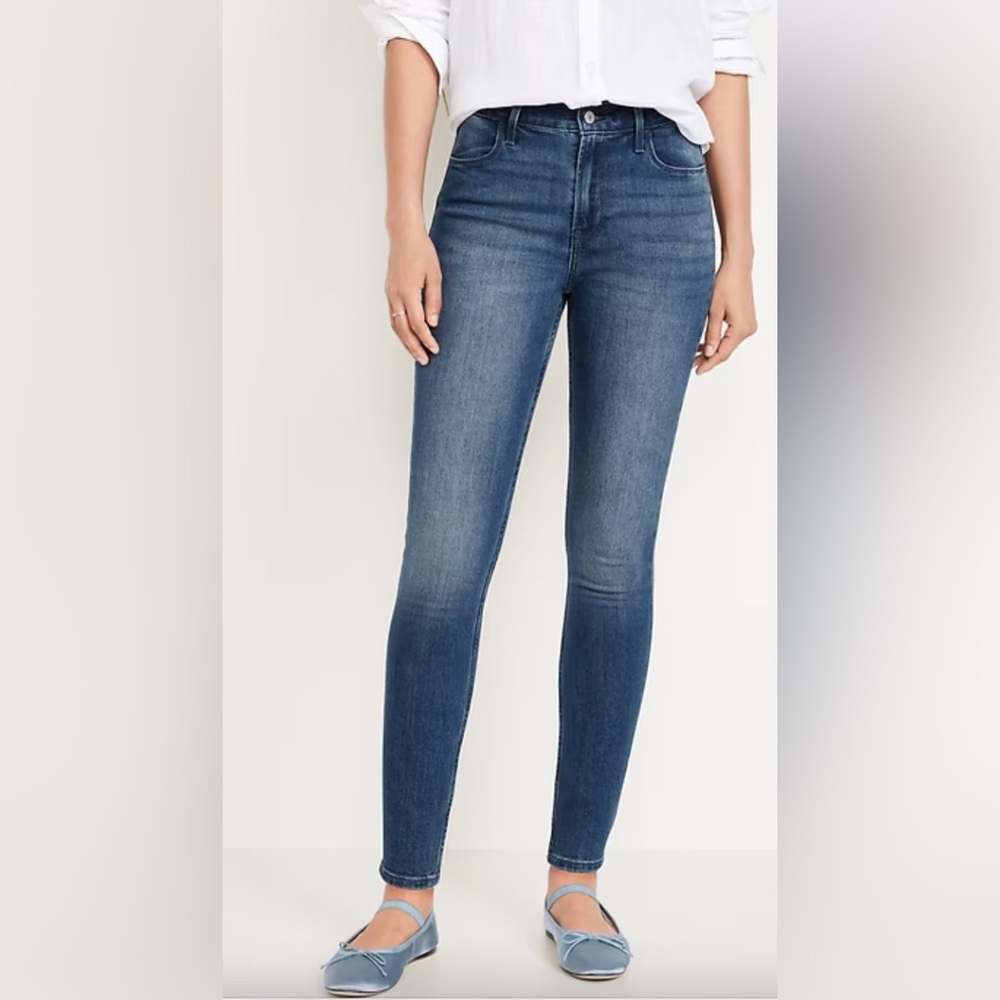 Old Navy High-Waisted Wow Super-Skinny Jeans - Size 14